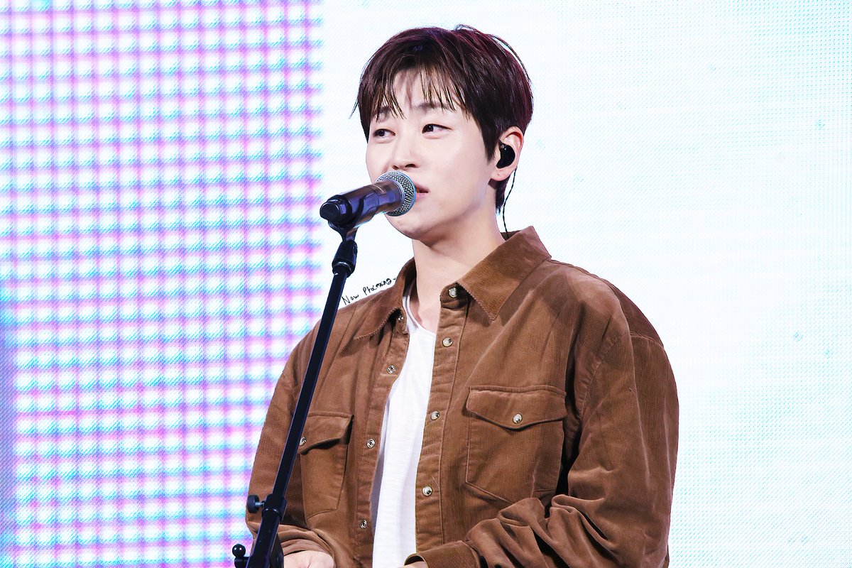 NowProcessingDD's tweet photo. 💛💛💛티켓팅 성공 기원💛💛💛

#딘딘 #DINDIN https://t.co/C3dsZYwngt