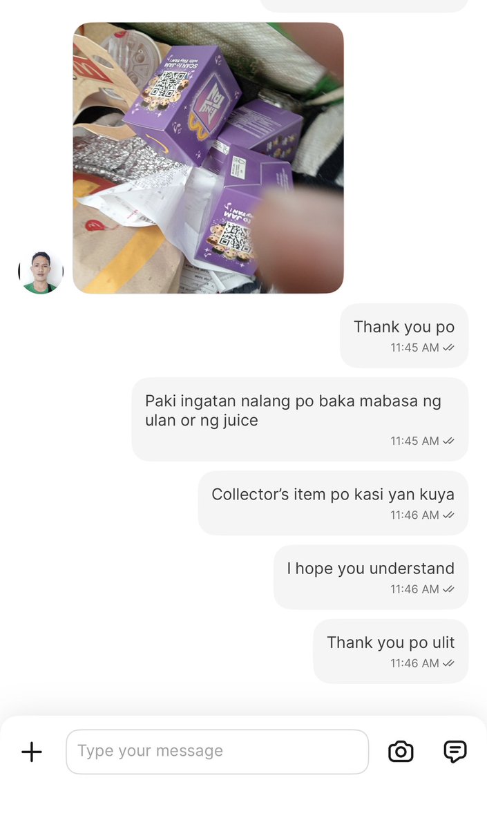 vhyck's tweet photo. @McDo_PH @grabph grabe! Sinalampak lang ang @TinyTANofficial happy meal sa loob ng bag na para bang walang pakialam ang mga crew at riders🤦‍♀️😏 https://t.co/f4JFKh3DII