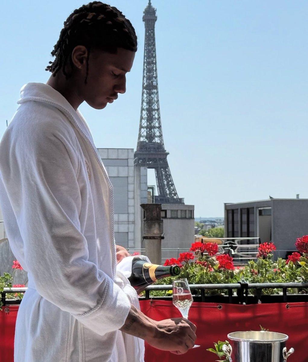 Live so many Realities, I need a Reality CHECK 💰