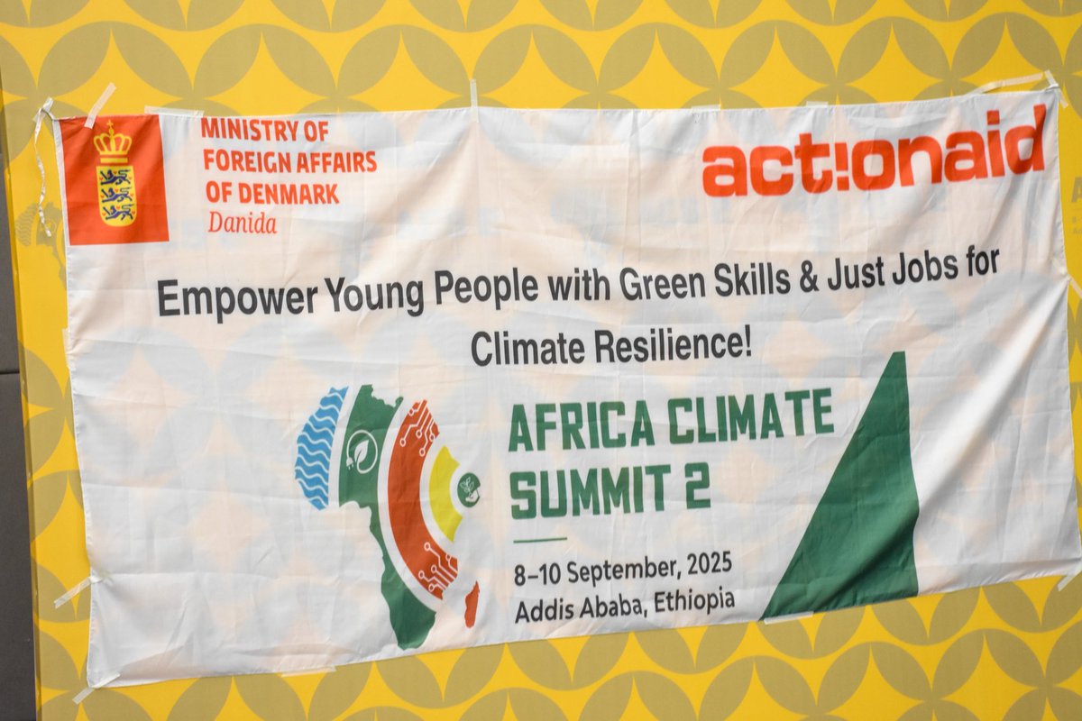 RKiriwe's tweet image. Honored to join the @ACS2ET side event on Green Skills &amp;amp; Youth Jobs. 🌍
We call on leaders to: ✅ Invest in green skills &amp;amp; education ✅ Unlock youth-friendly financing ✅ Enable supportive policies ✅ Commit to climate justice
The future is green, young &amp;amp; African. 
#ACS2