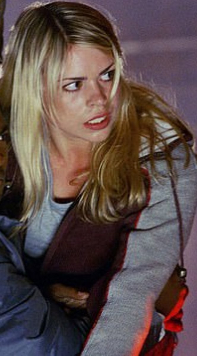 PJ53DG's tweet image. #BilliePiper as #RoseTyler 🌹 ❤️ U