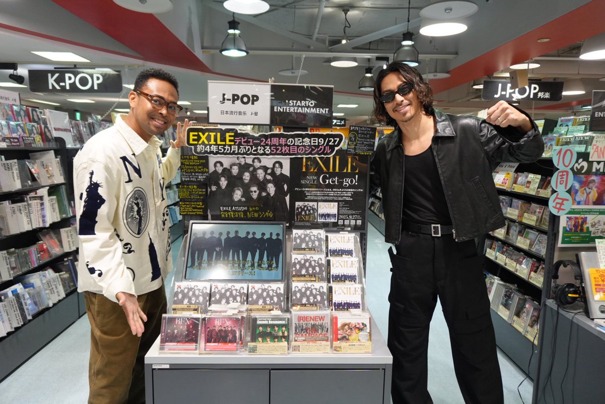 EXILE_Staff's tweet image. ／
#AKIRA #NESMITH
タワーレコード名古屋近鉄パッセ店に
お邪魔させていただきました！
＼

明日リリース
New Single「Get-go!」
盛り上げていただき
ありがとうございます！！

#EXILE
#EXILE_Get_go
@TOWER_Kintetsu