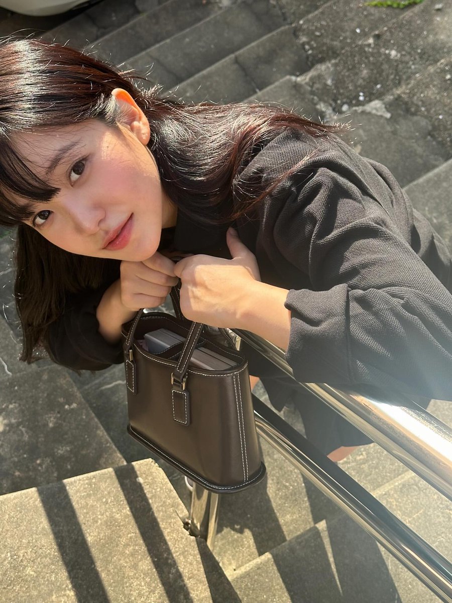 [INSTAGRAM POST] - 4P1V

🪵🪵🌿🪺🦔
instagram.com/p/DPDRKHpAeh8

<a href="/RVsmtown/">Red Velvet</a> #RedVelvet #레드벨벳 #Yeri #예리  
250926 · 12:53:15 KST