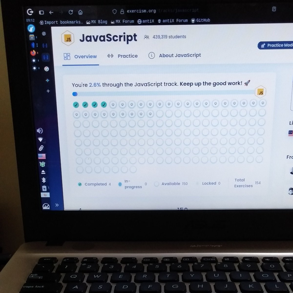 fit_nr's tweet image. Nyoba JavaScript di Exercism.
Baru basic udah ketemu soal aritmatika yang bikin stuck hihihi

setelah failed test, akhirnya tanya ChatGPT, eh ternyata ada yang salah hitung✌️

#javascript #exercism #belajarjavascript