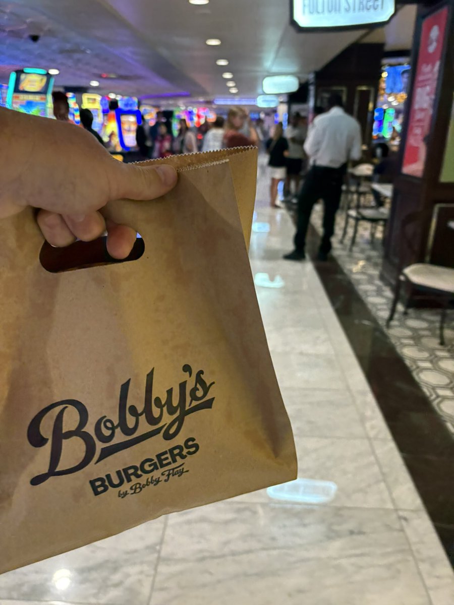 DanielOcean316's tweet image. #onthemove 

#vegas 🎰