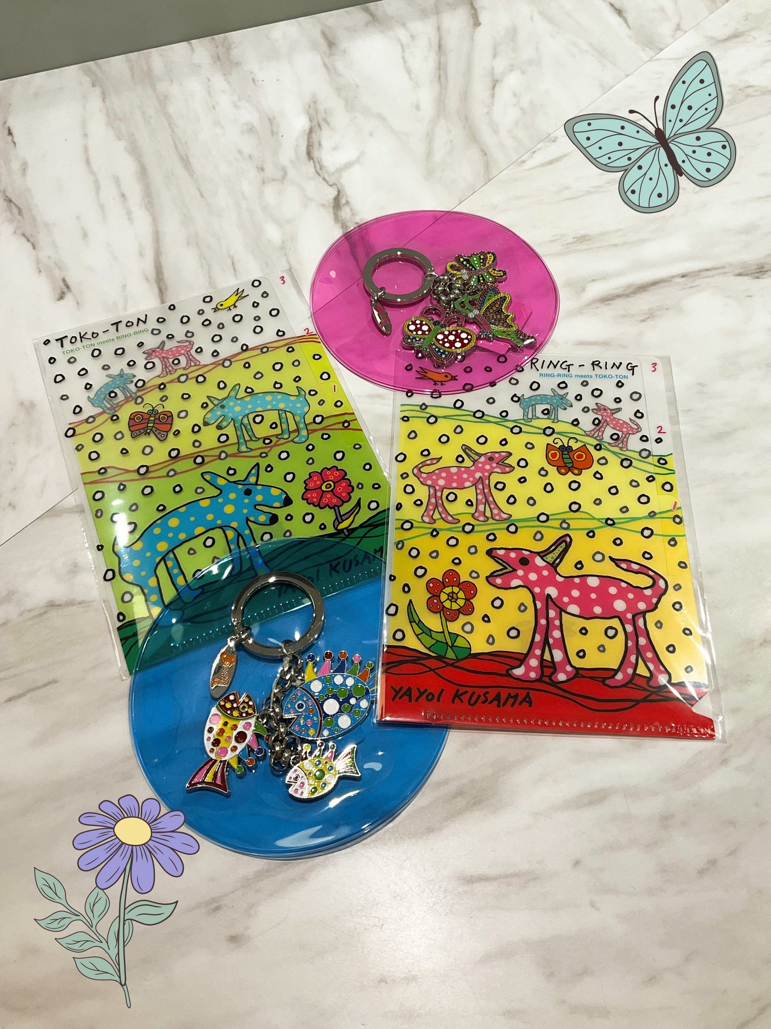 草間彌生　限定　シリアルナンバー入り　ピンブローチ 草間彌生 シリアルナンバー入り ピンブローチ 【公式通販】