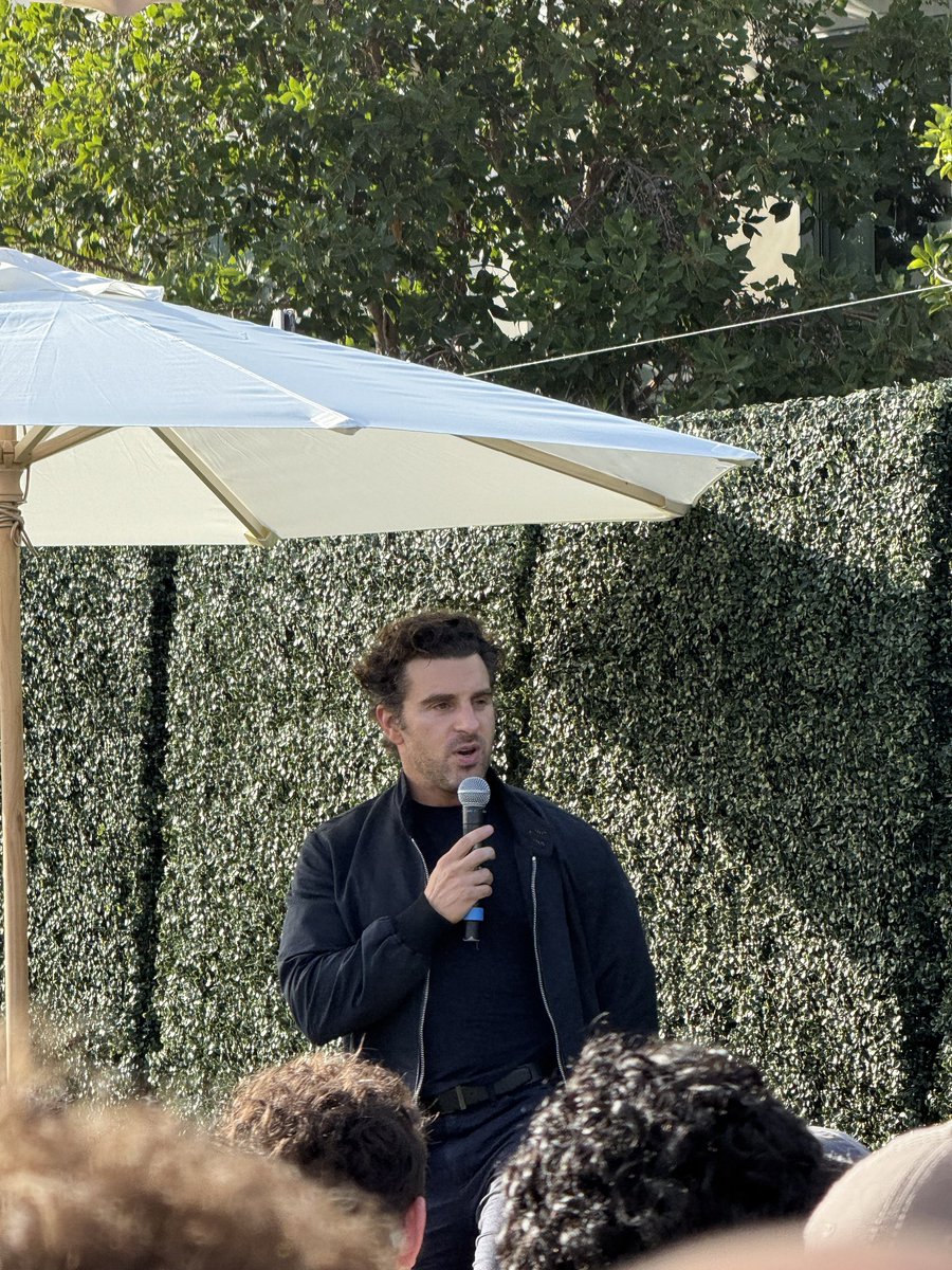 Day 2 of <a href="/ycombinator/">Y Combinator</a>! Met <a href="/bchesky/">Brian Chesky</a> — insane keynote.