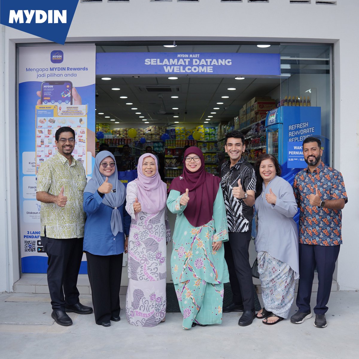 MydinMalaysia's tweet image. Alhamdulillah, MYDIN Mart Olak Lempit, Banting kini telah dibuka! Cawangan tersebut telah dirasmikan oleh YB Puan Anfaal binti Saari, EXCO Pembangunan Wanita &amp;amp; Kebajikan Masyarakat Negeri Selangor.