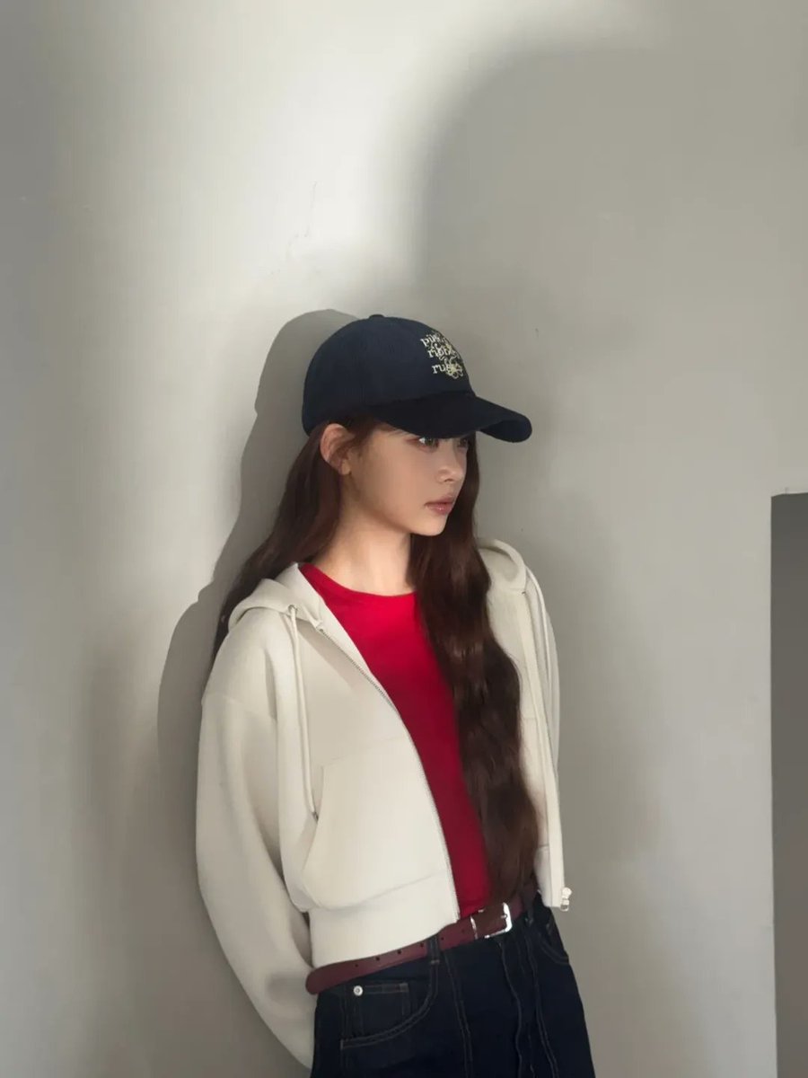 EUNCHAE CENTRAL tweet media