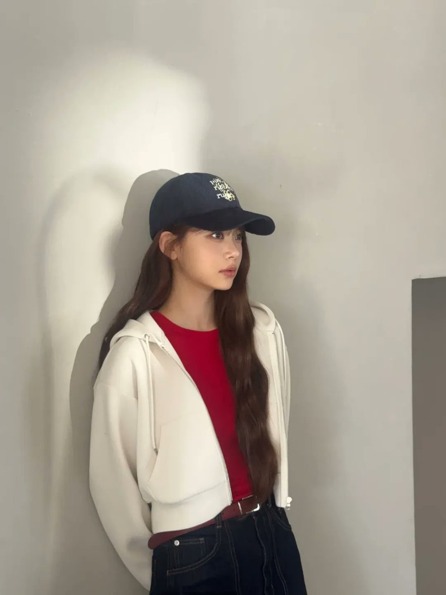 EUNCHAE CENTRAL tweet media