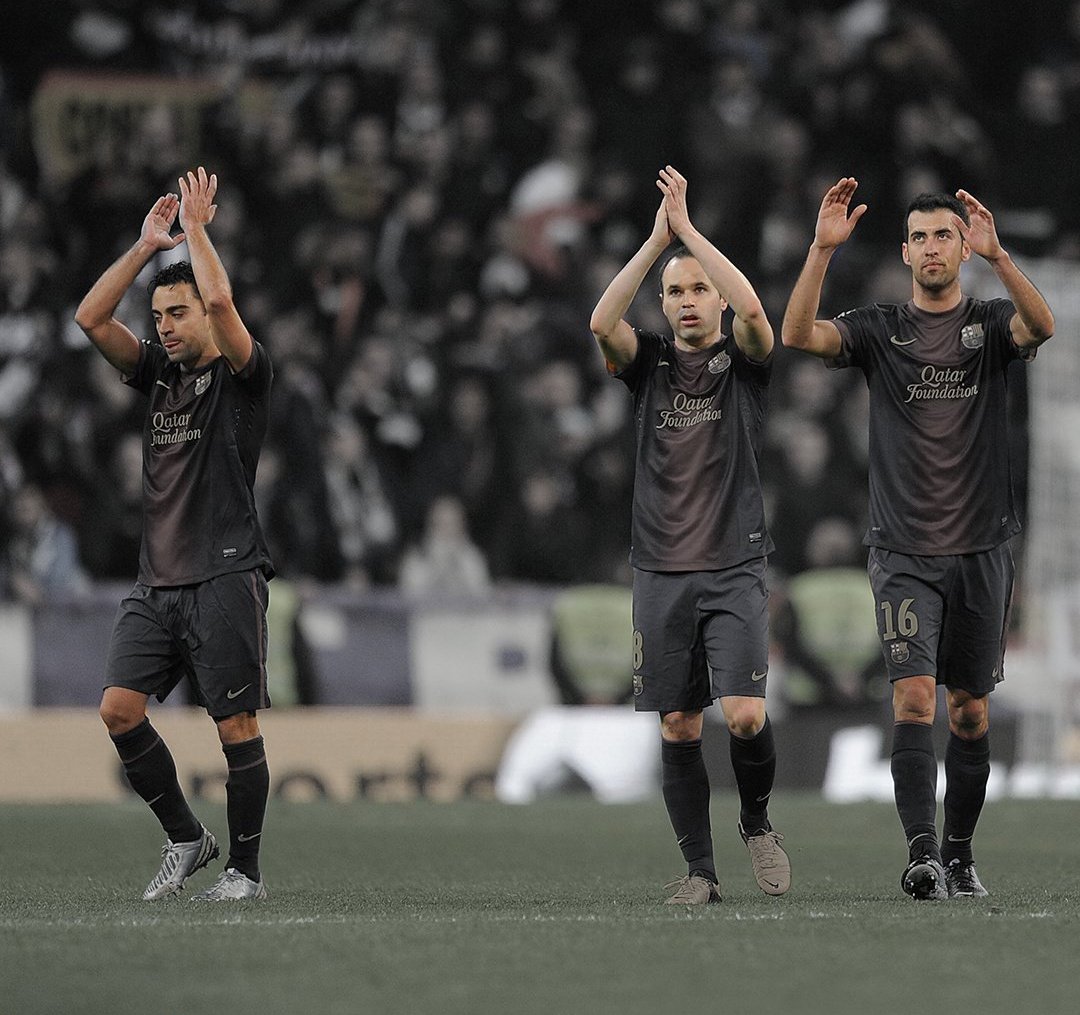 El mejor mediocampo en el mejor equipo de todos los tiempos. Gracias totales. #ViscaBarca