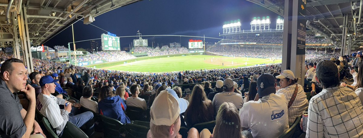 Xriptian's tweet image. Game #142
September 25: New York Mets vs Chicago Cubs at Wrigley Field

Just a short post today. Real life had me distracted and my mind wasn’t fully in the ballgame. I was caught between rooting for the Mets to keep their chase alive and hoping the Cubs would clinch home field.…