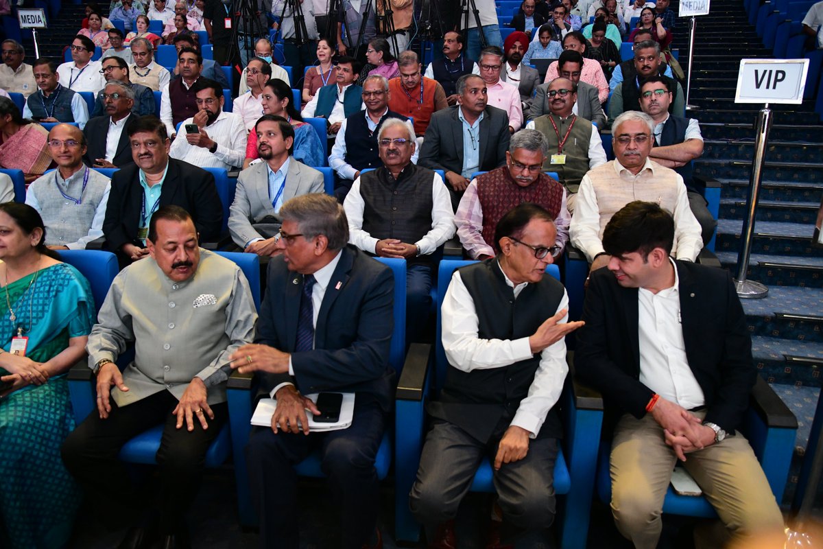 CSIR_NIScPR's tweet image. 🎉 CSIR Foundation Day 2025 marked 84 years of scientific excellence and impact!
From pioneering innovations to shaping India’s scientific future, @CSIR_IND has been a cornerstone of nation-building. The celebrations at Bhim Auditorium, DAIC, New Delhi brought together leaders,…