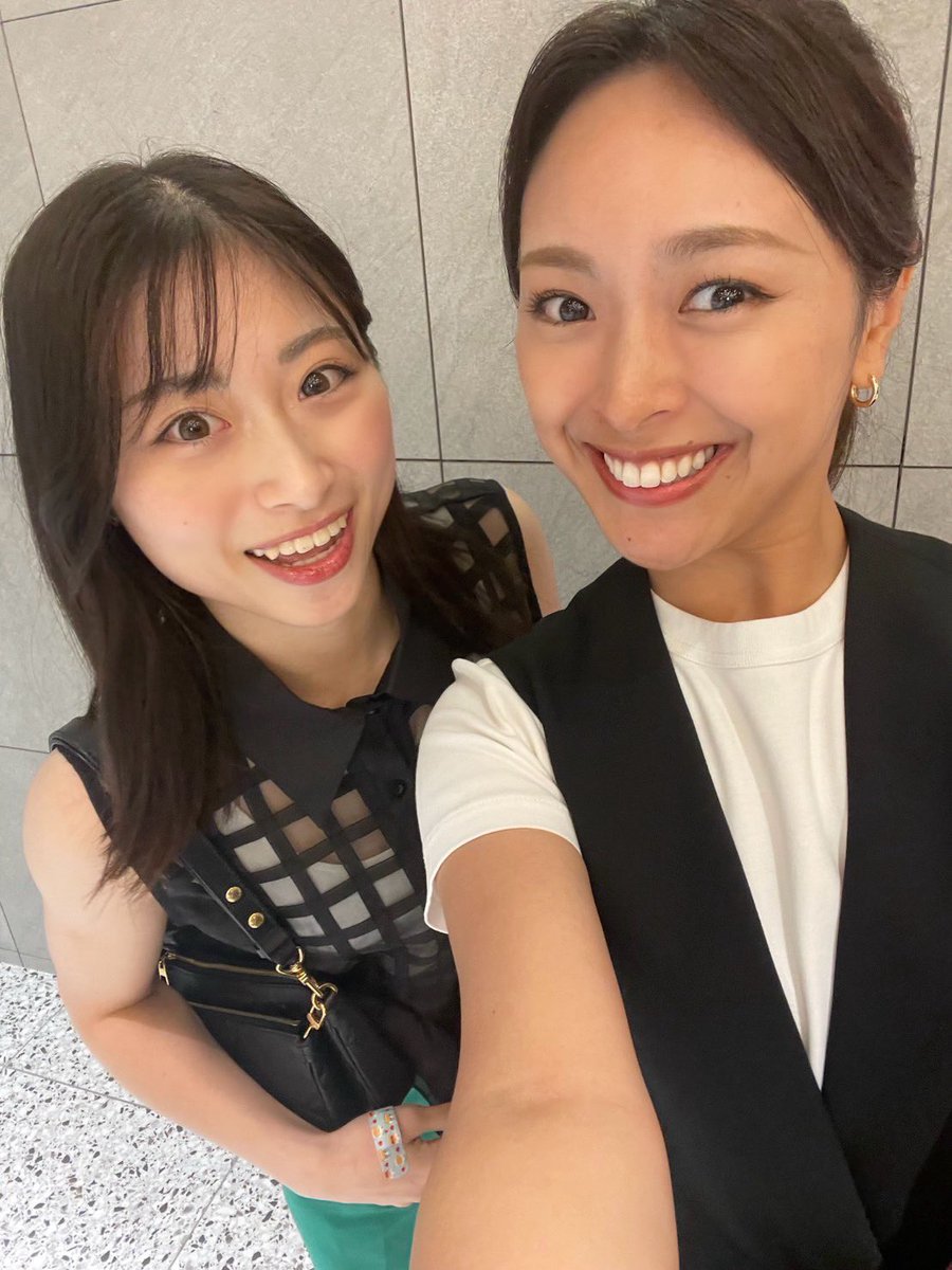 mckg25_miss4's tweet image. おはようございます♪
TNCの「#高木晴菜 アナ」と「#石橋弘崇 アナ」に会いに行ってきました✨

アナウンサーの話や福岡のご飯屋さんの話ができて本当に楽しかったです😭💓

私もお二方みたいな素敵なアナウンサーになります！

#あやぽち お願いします！！
vote.miscolle.com/vote/kwansei20…

#ミス関学