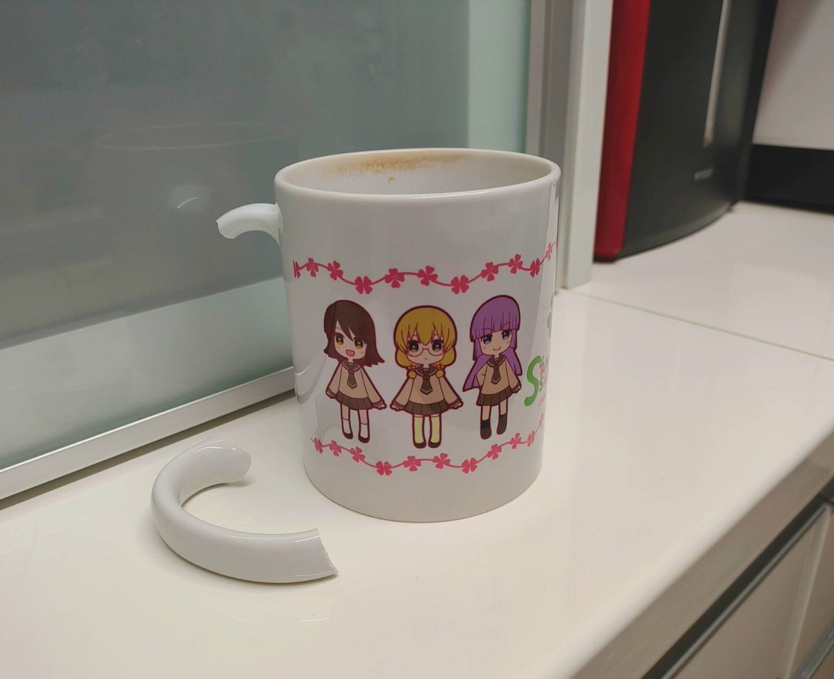 割れちゃった;;