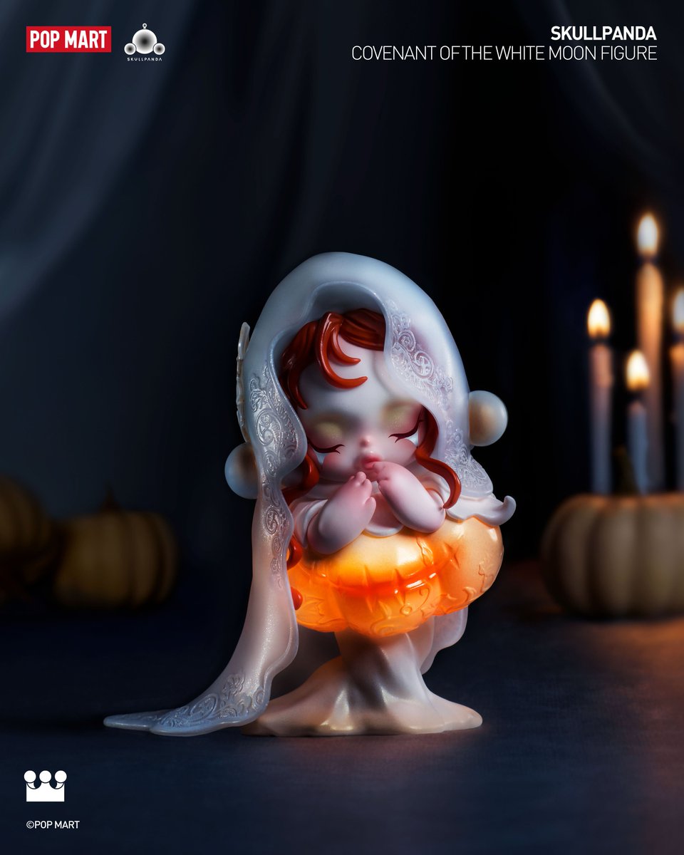 SKULLPANDA COVENANT OF THE WHITE MOON FIGURE

Through the endless hush of the night, silver vines curl and glimmer, guiding the way like threads of moonlight. Follow their trail and step into SKULLPANDA’s realm.

✅ Available 09/26

#POPMARTUS #popmart #skullpanda #collectibles