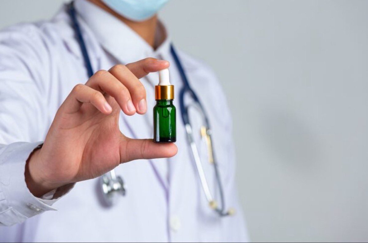 【CBGの脳保護メカニズム🧐】
CBGは脳の炎症や酸化ストレスを抑える作用があり、神経細胞を守る働きがあるとされています。さらに神経伝達物質の調整にも関わるため、アルツハイマー型認知症などで見られる神経細胞のダメージを軽減し、進行を緩やかにする可能性が研究されています☘️