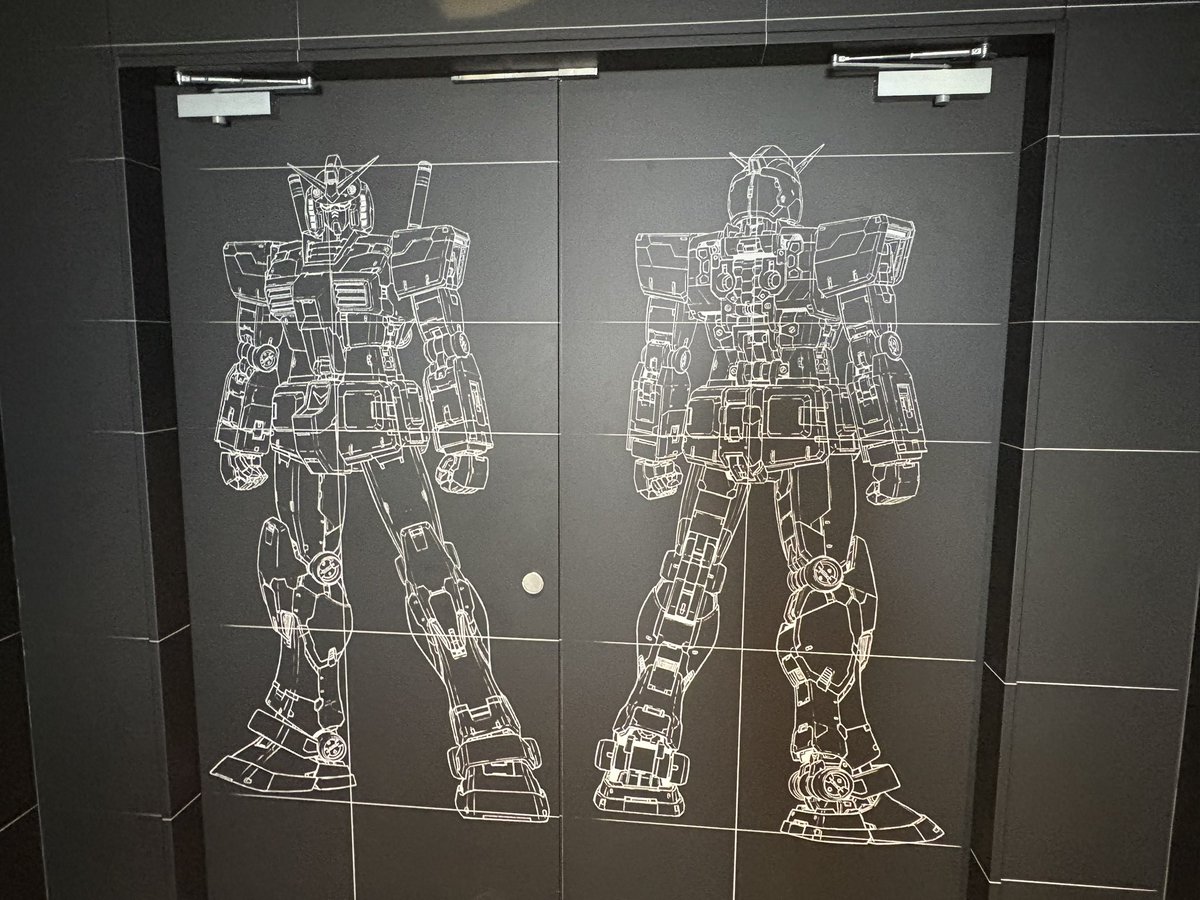 旅から帰宅しました✨プラモミュージアムとキン肉マンミュージアムに行って来ました😊大満足の旅でしたね〜🗻 