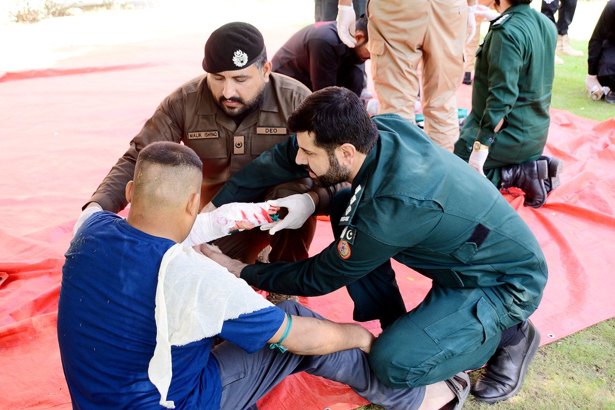 Emergency Services in collaboration with ICRC organized  Blast Trauma Care Course at Emergency Services Academy <a href="/GovtofPunjabPK/">Government of Punjab</a> <a href="/PTVNewsOfficial/">PTV News</a> <a href="/ICRC/">ICRC</a>