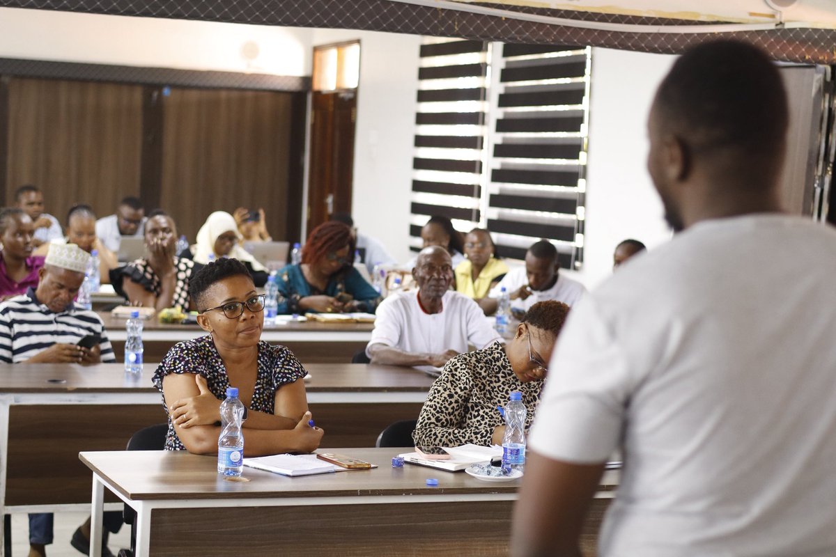 empowerNetOrg tweet media