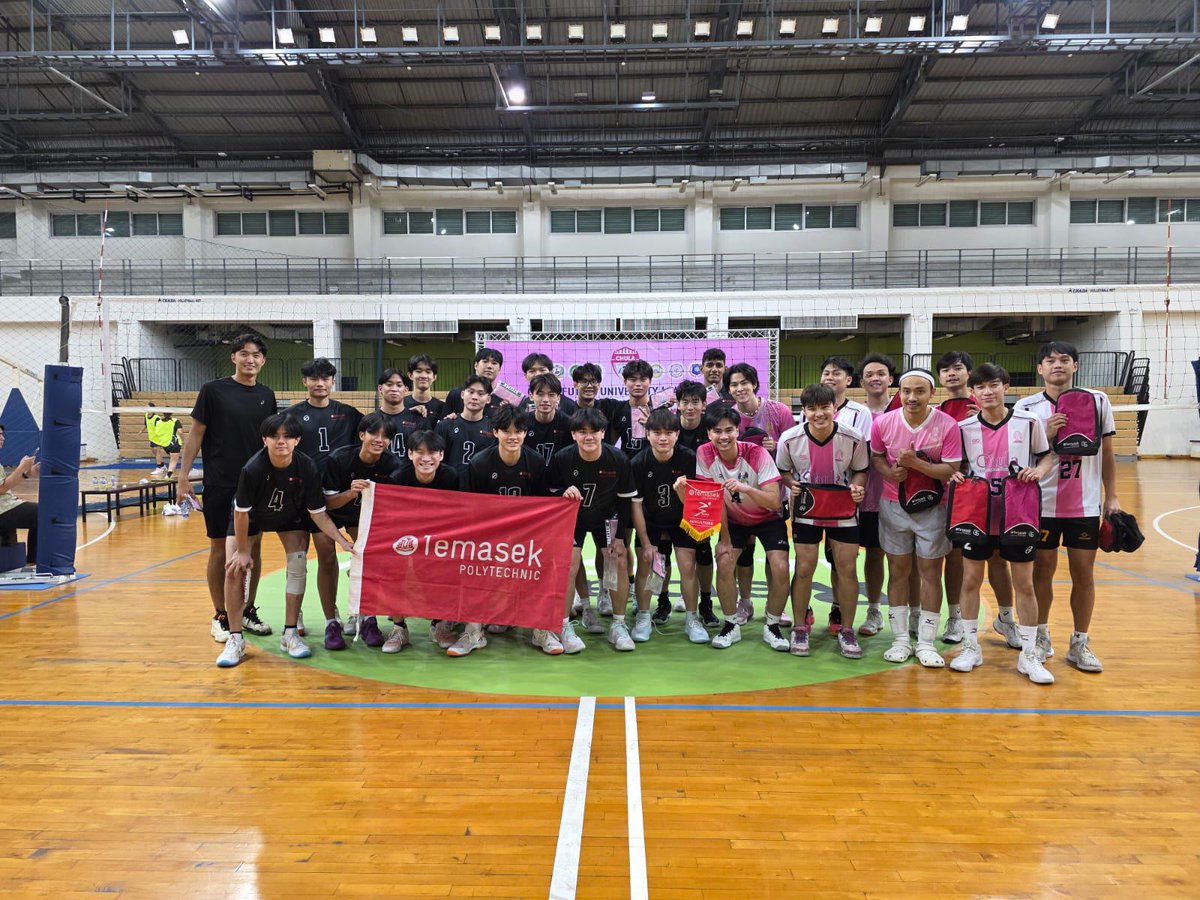 temasekpoly's tweet photo. Over five amazing days (8-12 Sep 2025), the TP Volleyball Men’s and Women’s teams🏐 hit the courts in Bangkok, Thailand, for an overseas sports training camp hosted by one of TP’s longstanding partners – Chulalongkorn University (CU)! 🇹🇭
#temasekpoly #TPcreatingtomorrow https://t.co/TBjlFz0j4z