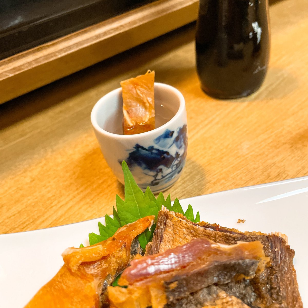 干しダラと熱燗。
しみじみしちゃう。