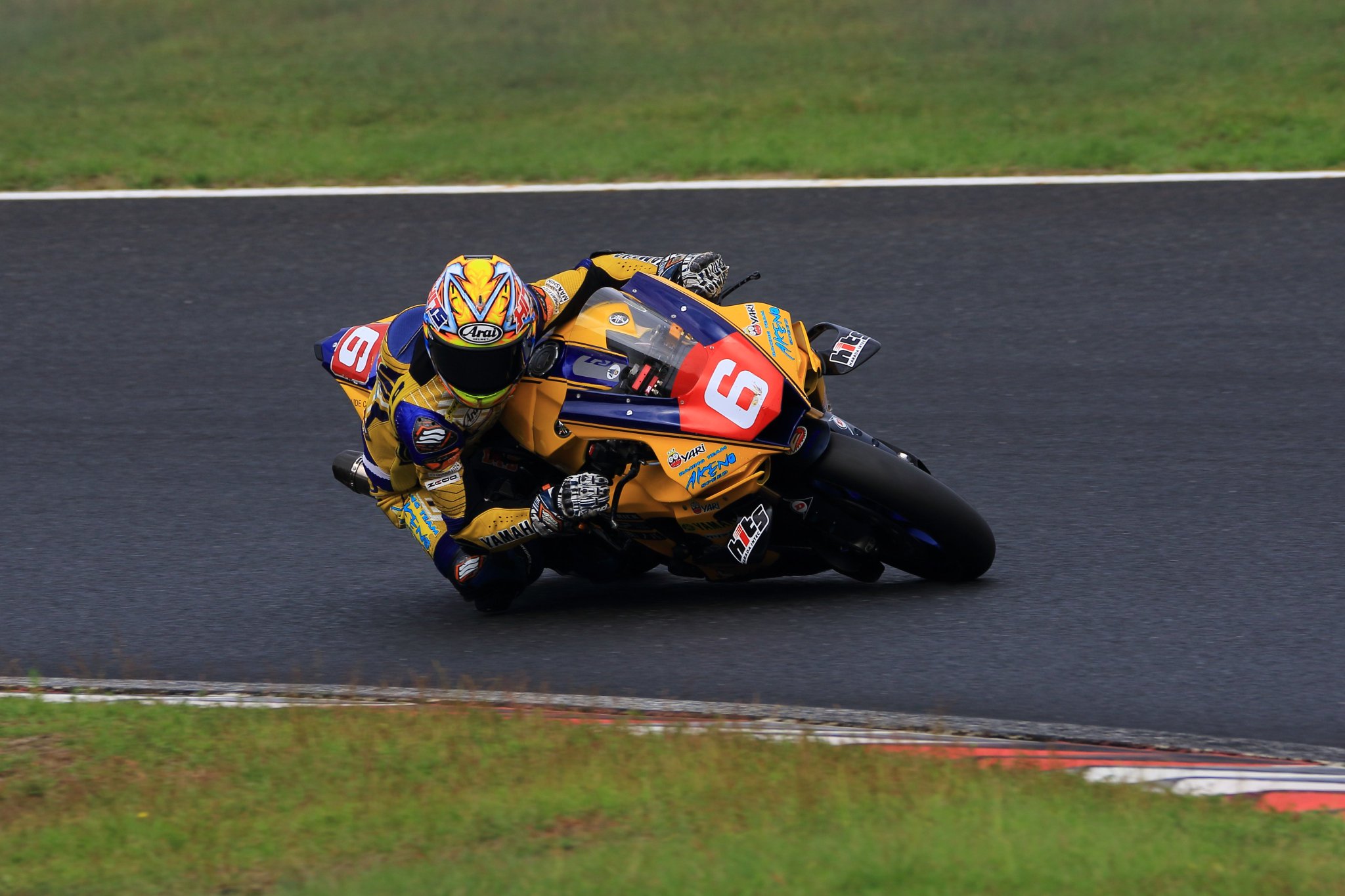 井戸垣 磨生 中山 忍 = Shinobu Nakayama – 負けないで、勇気 – Vinyl (7