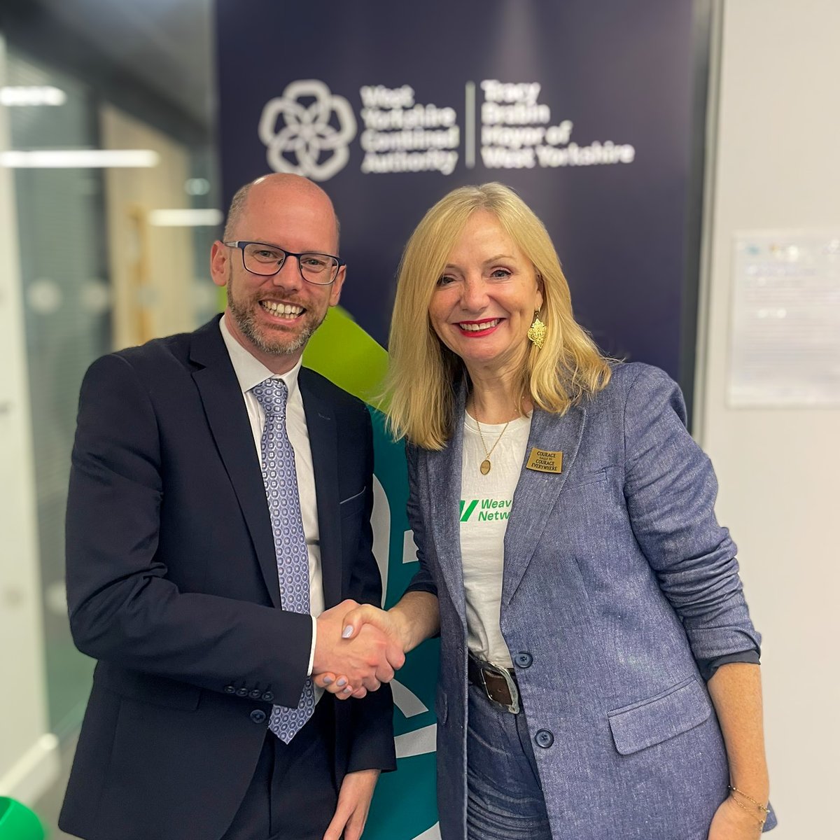 MayorOfWY's tweet image. West Yorkshire has a long, proud history of partnership and collaboration with Ireland. 🇮🇪🤝
It was fantastic to welcome Cillian O’Kelly, the new Irish Consul General, to our region.
I look forward to working together and continuing to strengthen our ties.