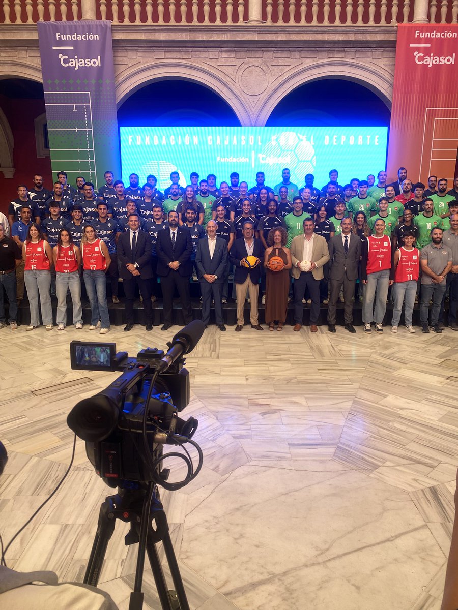 La Fundación <a href="/Cajasol/">Fundación Cajasol</a> con el deporte andaluz <a href="/CanalSurRadio/">Canal Sur Radio</a> <a href="/LaJugadaDeCSR/">La Jugada</a> <a href="/lagranjugadacsr/">La Gran Jugada</a>