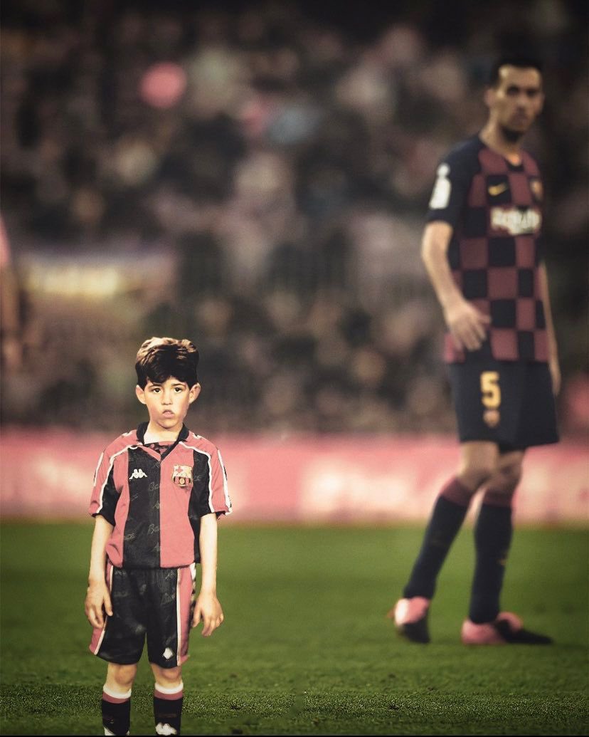 bt3's tweet image. 🚨🚨🚨⚠️ عــاجــل ورســمــيًــا ⚠️🚨🚨🚨

بوسكيتس يعلن اعتزاله كرة القدم بـشكل نهائي ♥️😢