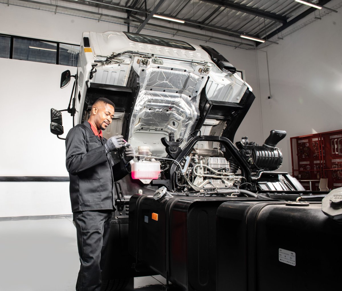The true cost of downtime: Why every hour counts for your fleet

Downtime = lost revenue, trust &amp; efficiency. ISUZU helps you fight back with reliability, support &amp; smart service plans. Every hour counts.

🔗 Read more: tr.ee/vQQfRd

#FleetWatch #SponsoredBlog #Isuzu