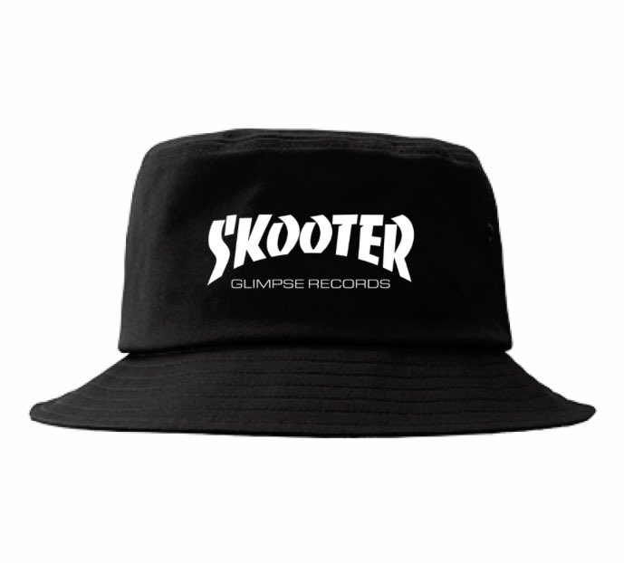 SKOOTER

受注販売開始
2025/9/26〜2025/10/10

①「RETOOKS 2」デザインver. Tシャツ
②SKOOTERロゴ　バケットハット

ご購入はコチラ↓
glimpserecords.cart.fc2.com/?ca=5