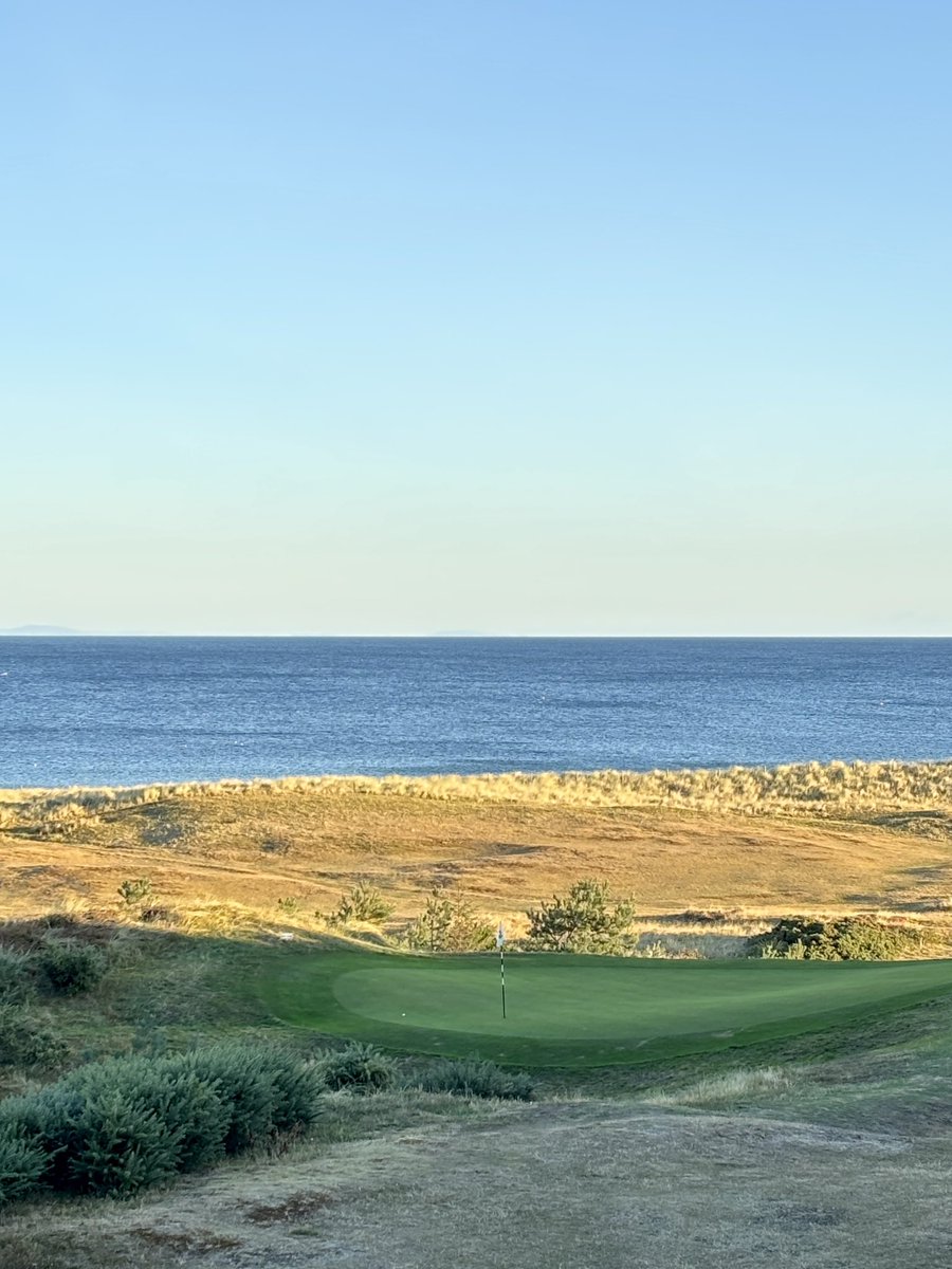 Charity Open Competition, 
this stunning place, Sunday
(tap the link to enter 🙏🏼) <a href="/Covesealinks/">The Covesea Links</a> 

This place means the world to me.  

covesealinks.com/open-competiti…