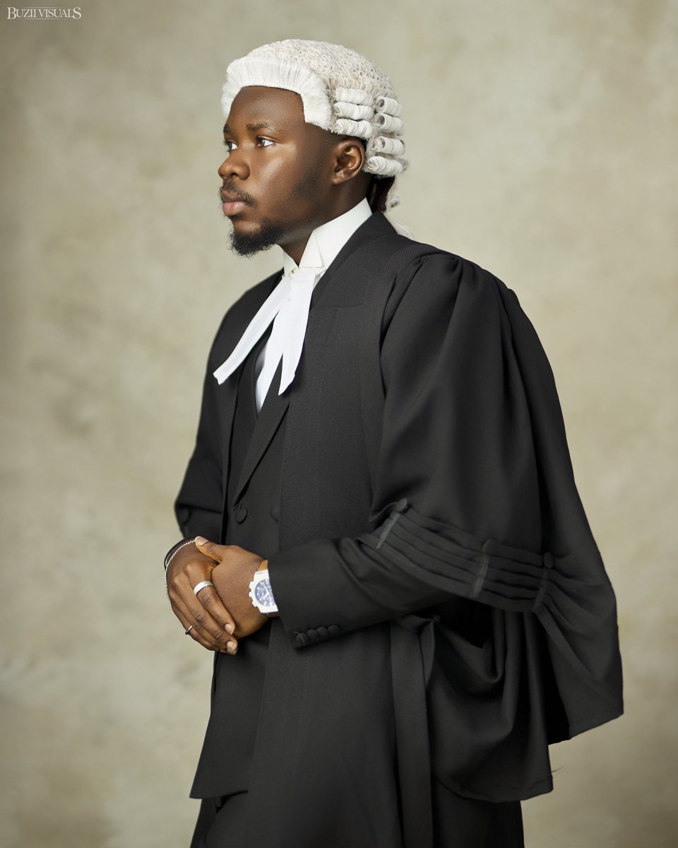 ThatDolapoBoy's tweet photo. A.E Adegoke Esq.

Barrister and solicitor of the Supreme Court of Nigeria 🇳🇬

It’s up from here ✨ https://t.co/qyem5ZgIah