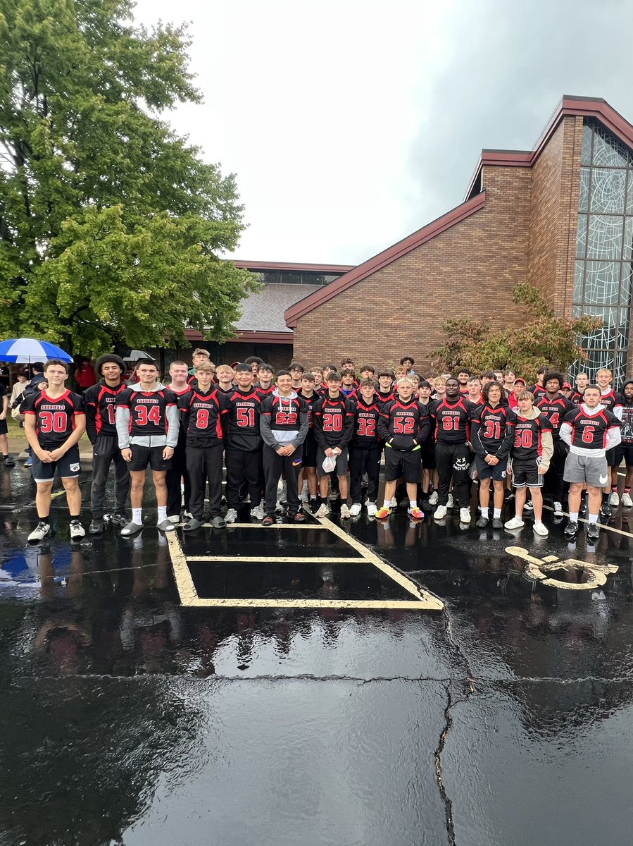 Game day is here, Cards host the Columbia Raiders tonight at 7.  Come dressed in your black and red to support the Cards! #MakeItHappen <a href="/fbstrengthcoach/">BROOKSIDE STRENGTH</a> <a href="/Brookside_AD/">Brookside Athletics</a> <a href="/BHSWrestling/">Brookside Wrestling</a> <a href="/BenDore9/">Ben Dore'</a>