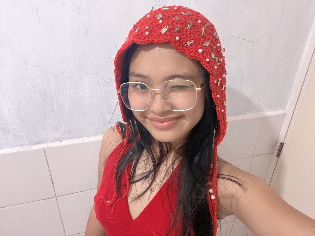 crochet hat inspired by TWICE’s This Is For MV 

୨ৎ 100% handmade
୨ৎ 7-10 days process
୨ৎ for only ₱450‼️

2 slots only ! 

📍 San Mateo, Rizal
💌 dm me to order/ enquires
🛻 SSD or meet up sa concert

🏷️ wts lfb lf nayeon momo sana jihyo mina dahyun tzuyu chaeyoung jeongyeon ph