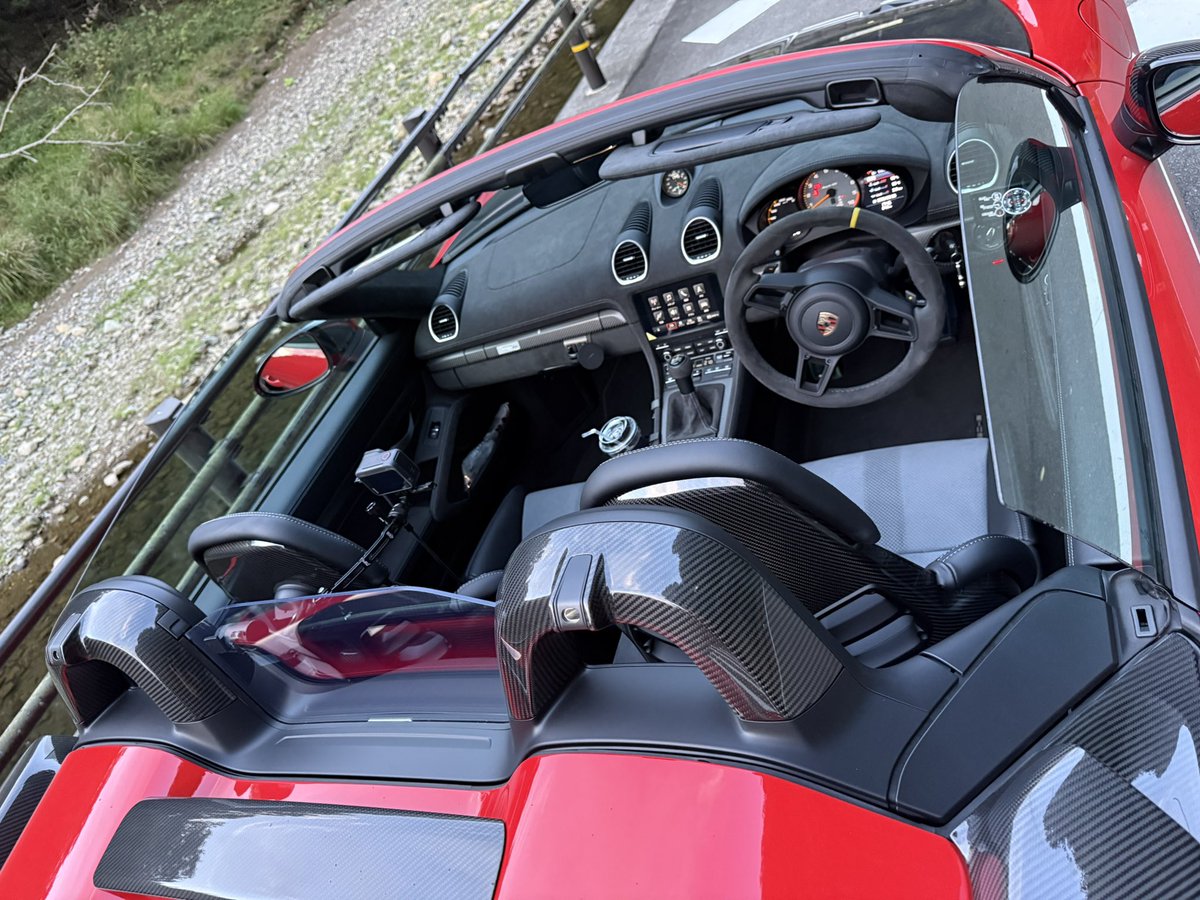 polish991's tweet image. 今日は防災設備の点検で仕事入れてなかったので夕方からドライブきました🛣️

やっとオープンにできる季節です🤗

#Porsche
#SpyderRS