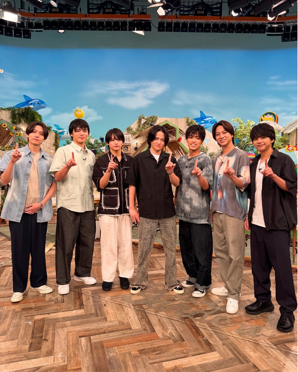 tokaitv's tweet image. /
📺あす夜9時放送
\
⬜🟥⬜🟥⬜🟥⬜
土曜プレミアム
タイムレスマン
🟥⬜🟥⬜🟥⬜🟥
#timelesz の冠番組
初の全国放送ゴールデンSP✨
番組のさらなる飛躍を誓うべく
東海道をたどりながら伊勢神宮を目指す💨
しかし、実は旅の途中でメンバーが脱落する脱落旅で……