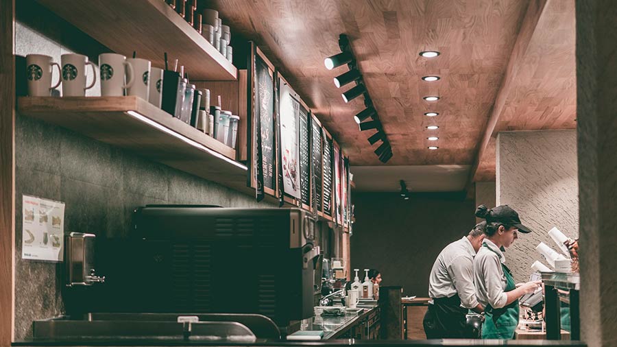 ASEANBriefing's tweet image. The #Philippines offers strong franchise potential, driven by a growing middle class, rapid #DigitalAdoption, and booming sectors like wellness and logistics. Investors who align global standards with #LocalDemand can capture this momentum.

Learn more ⤵️
ow.ly/U4s750X1YiX