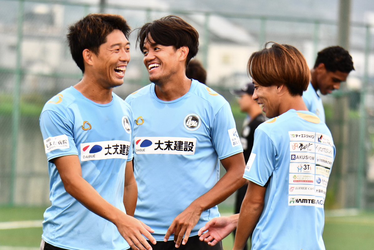 📸𝗧𝗵𝗶𝘀 𝘄𝗲𝗲𝗸'𝘀 𝘁𝗿𝗮𝗶𝗻𝗶𝗻𝗴

明日はアウェイ 奈良クラブ戦🔥
負けられない戦い！ともに戦いましょう！

🔜 𝙉𝙀𝙓𝙏 𝙈𝘼𝙏𝘾𝙃
🏆明治安田J3リーグ第29節
📅9月27日(土) 18:00 KICK OFF
🆚#奈良クラブ
🏟️ロートフィールド奈良

#FC大阪 #fcosaka #圧倒 #J3 #東大阪