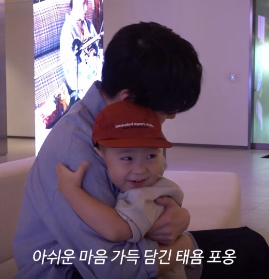agustinaa0813's tweet photo. marriage isn’t scary when your husband is kim doyoung.. https://t.co/vOr3ZAZshK