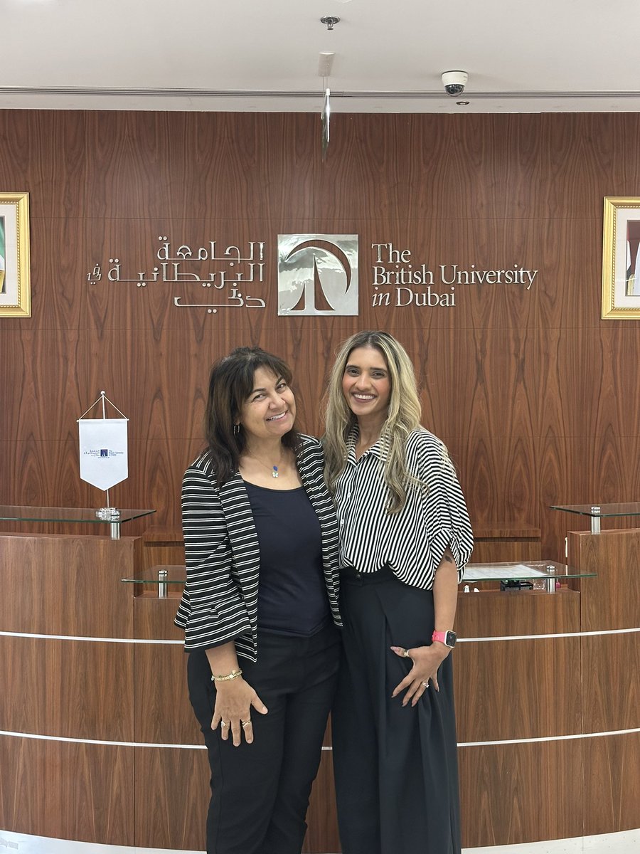 A proud supervisor of Tabby.  Tabby is our #181 Faculty of Education doctoral student and I had the pleasure of supervising her. Congrats 🎊 proud of u👍