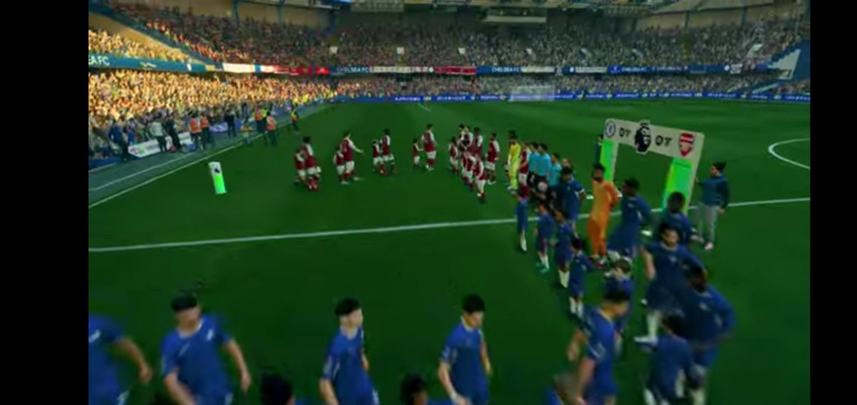 gammaray156's tweet photo. @cmtrackernet The fact that when you play a Premier League match that the stanchion thing in the middle of the pitch is still wrong.. see the screenshot with the teams lined up correctly but you look at the stanchion and the badges are the wrong side! https://t.co/Ie63s7XU4p