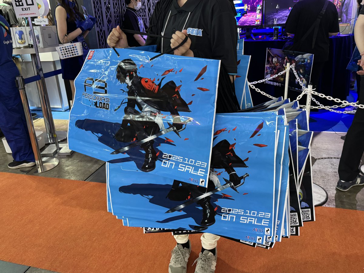 リズムをとって 本日リリース💿 . Hey! Say! JUMP( @JUMP_Storm ) New Album「 H