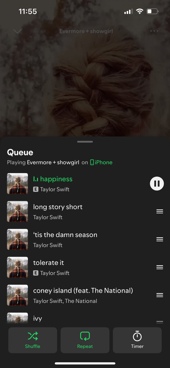 Aster1579754's tweet photo. Ive honestly been slacking with the streaming for lover, folklore and evermore, i streamed the others day and night but these.. i just dont vibe with them at all #CountdownToTLOAS #StreamEvermore https://t.co/kWyv2wOwIx