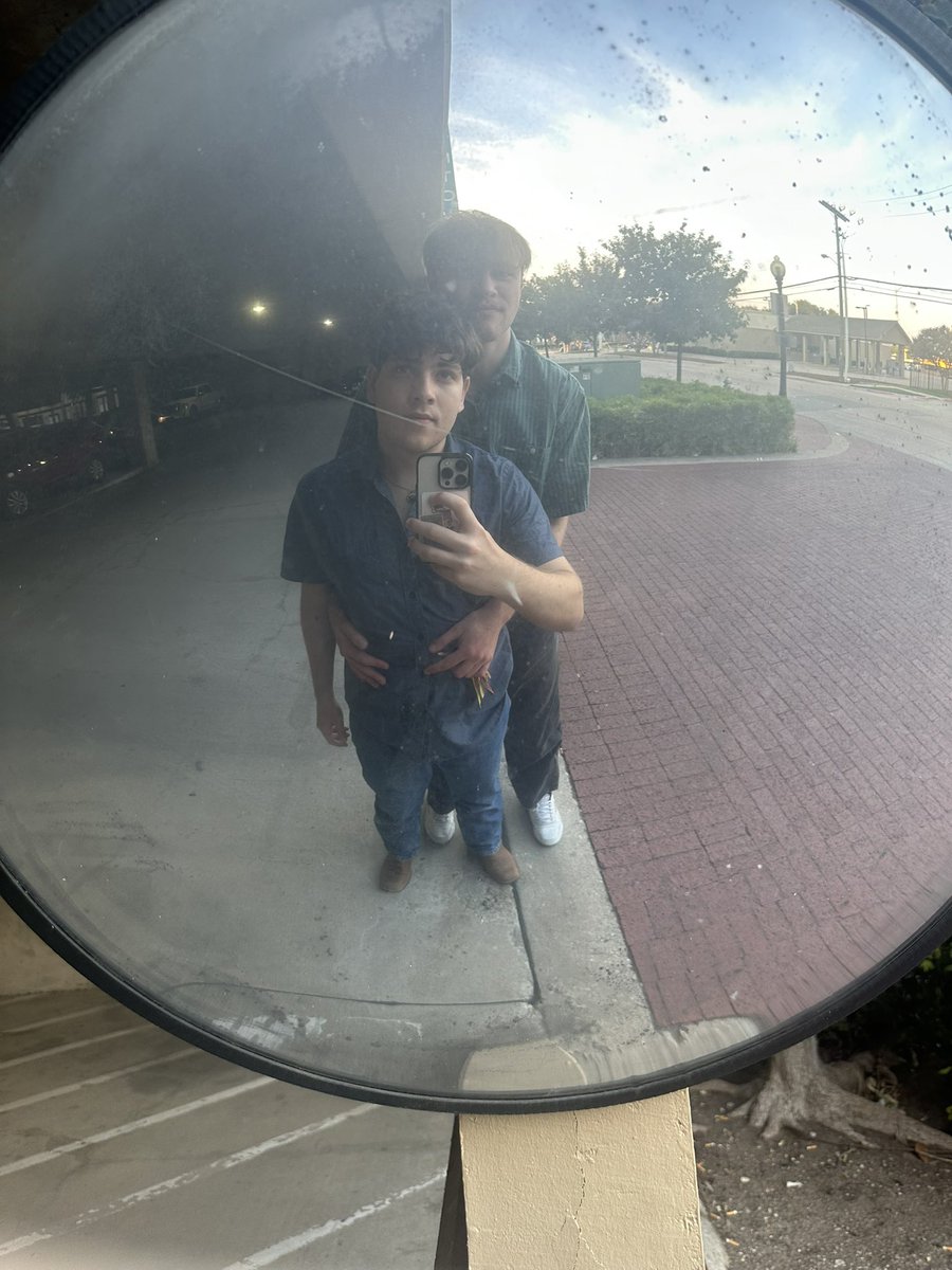 mikomeenimo's tweet photo. Half a year with my bae ❤️ https://t.co/3gdaRfdVo8