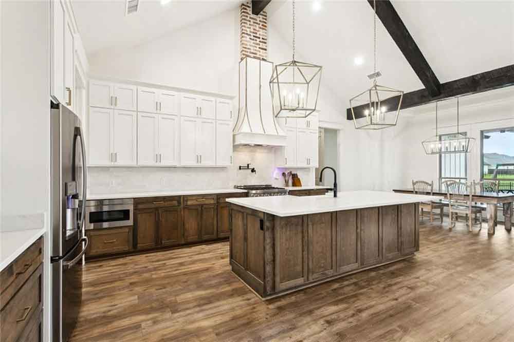 BedicoCreek's tweet image. In this #homeforsale, floor-to-ceiling takes on a whole new meaning! Visit 1249 Audubon Parkway to see for yourself Today beginning at 12PM for the #communityopenhouse and our #2025FallTour #openhouse #customhomedesign tinyurl.com/1249-audubon-p…