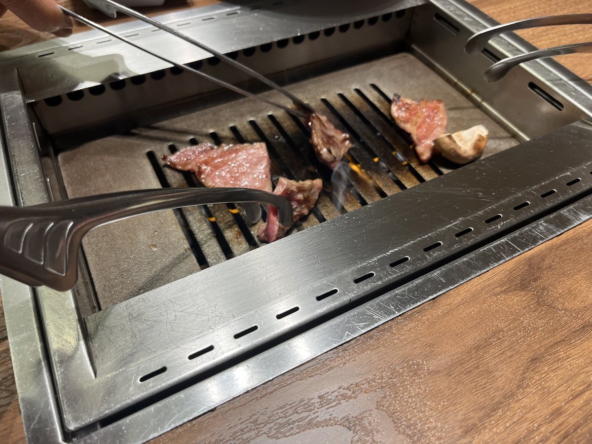 昼から焼肉は魔剤なんよ