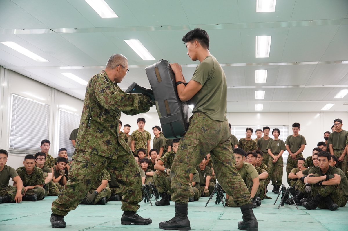 チャレンジ 陸上自衛隊第1師団 チャレンジコイン 陸上自衛隊第1師団 - メルカリ