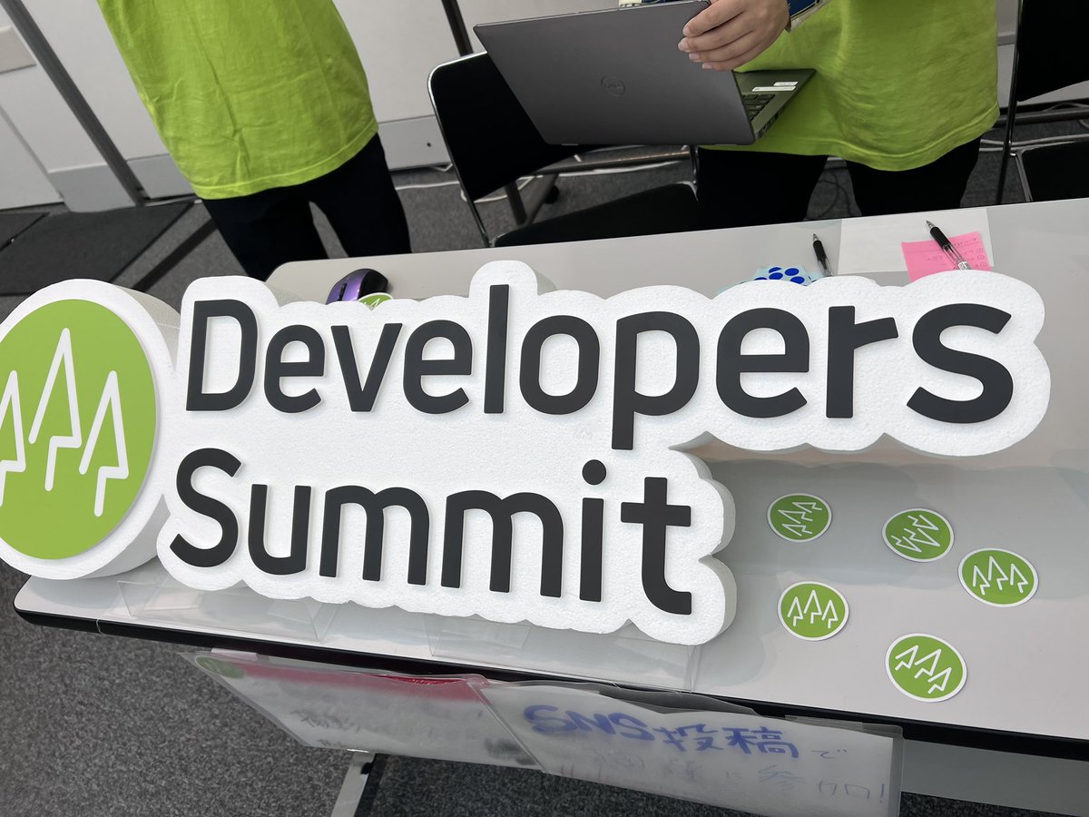 あきなり tweet media